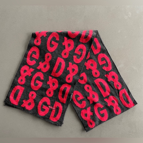 D&G merino wool scarf - Picture 1 of 3